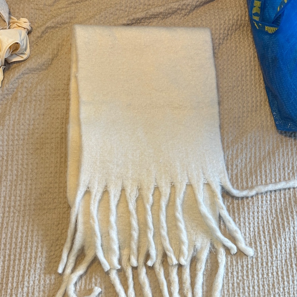 Storets Cream Fringe Scarf